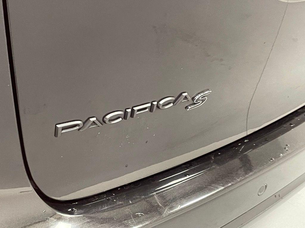 used 2021 Chrysler Pacifica car, priced at $25,750