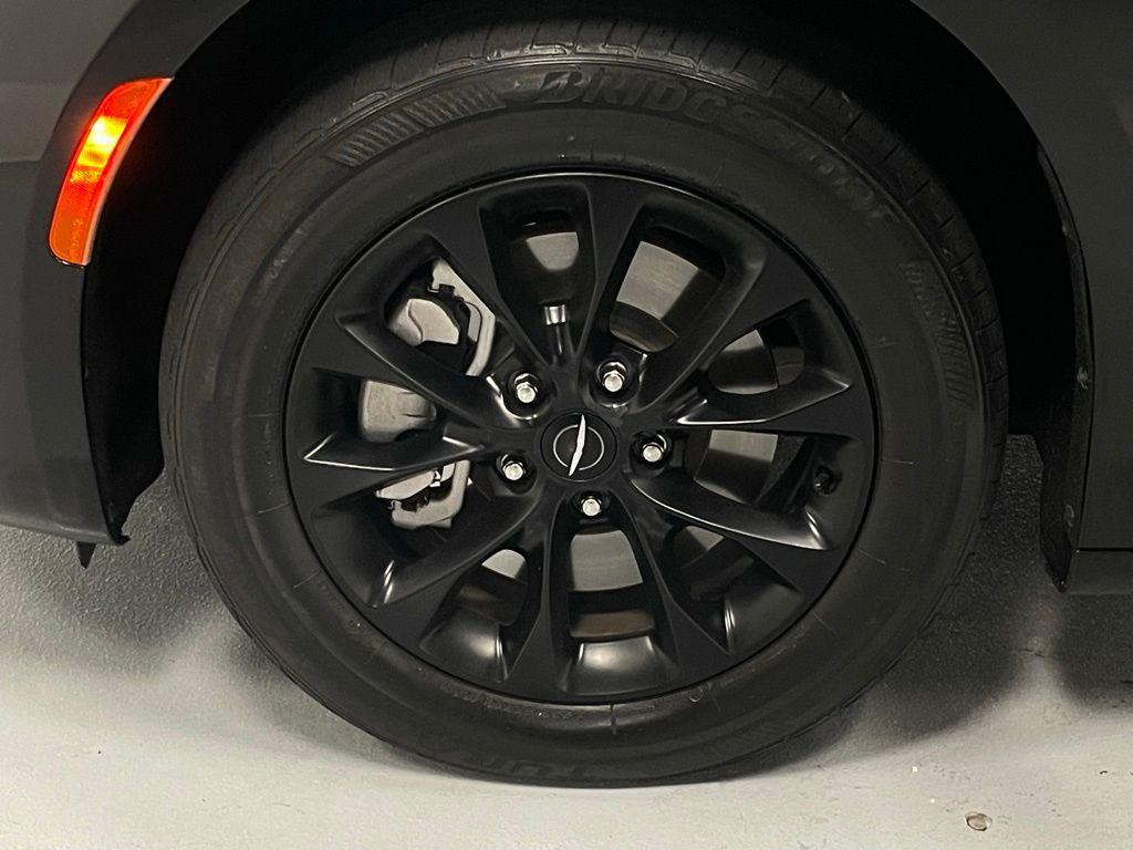 used 2021 Chrysler Pacifica car, priced at $25,750