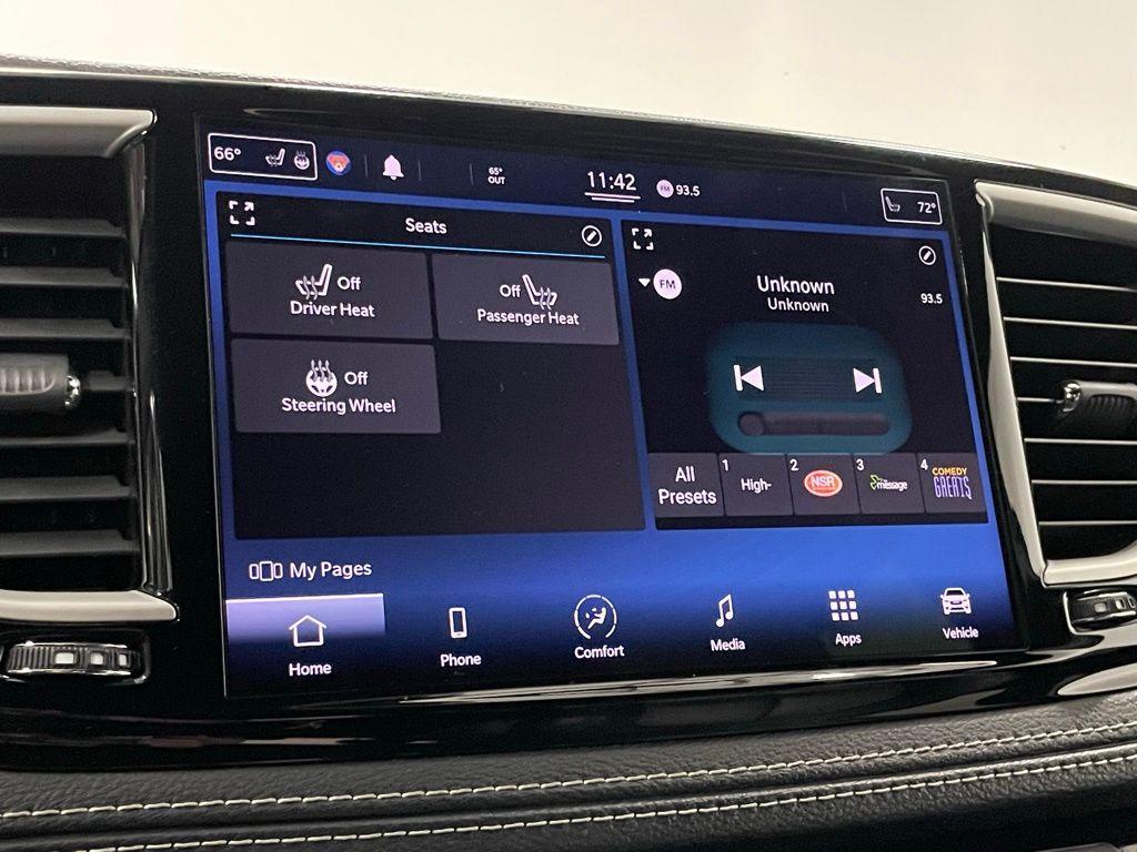 used 2021 Chrysler Pacifica car, priced at $25,750