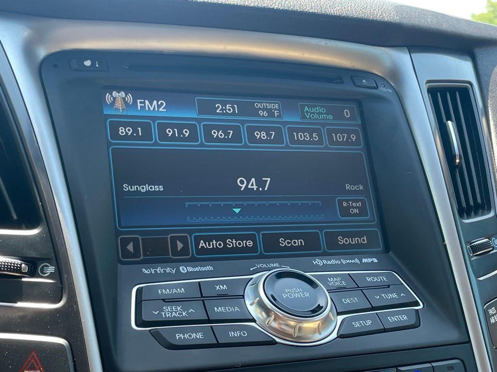 used 2013 Hyundai Sonata Hybrid car, priced at $8,000
