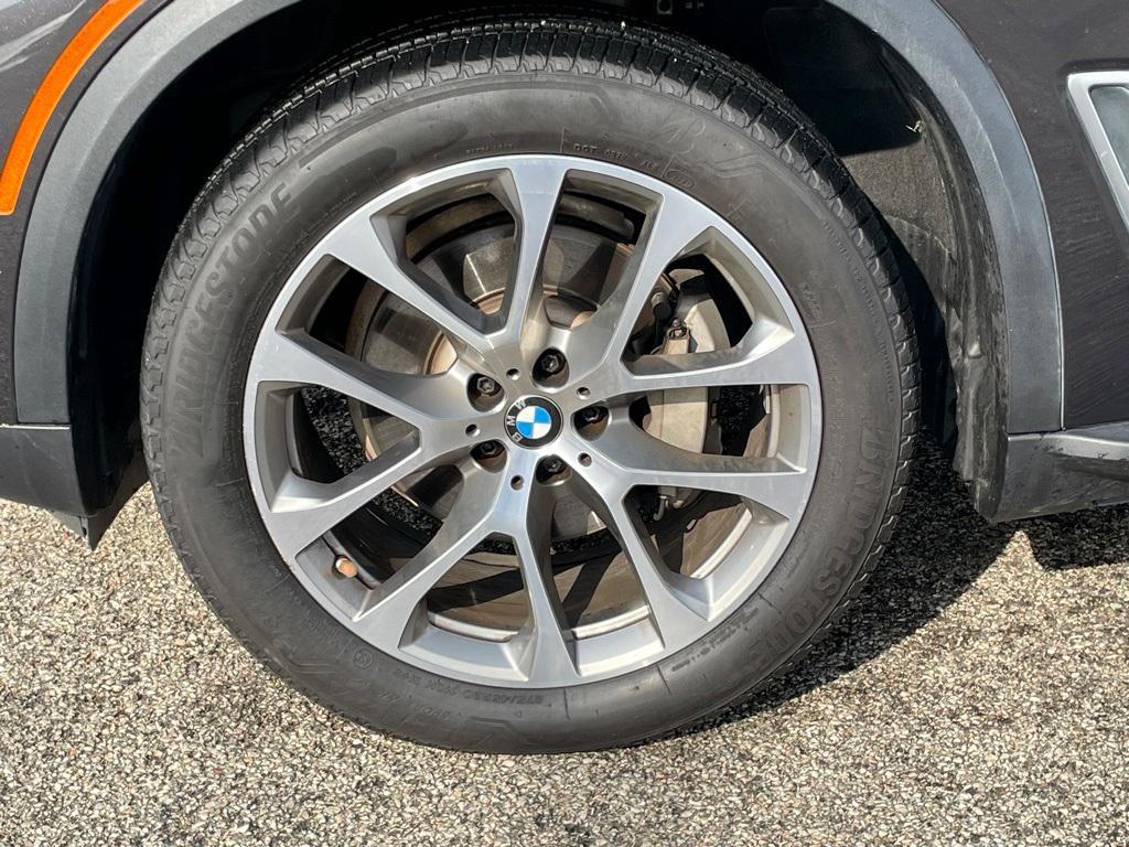 used 2021 BMW X5 car, priced at $37,250