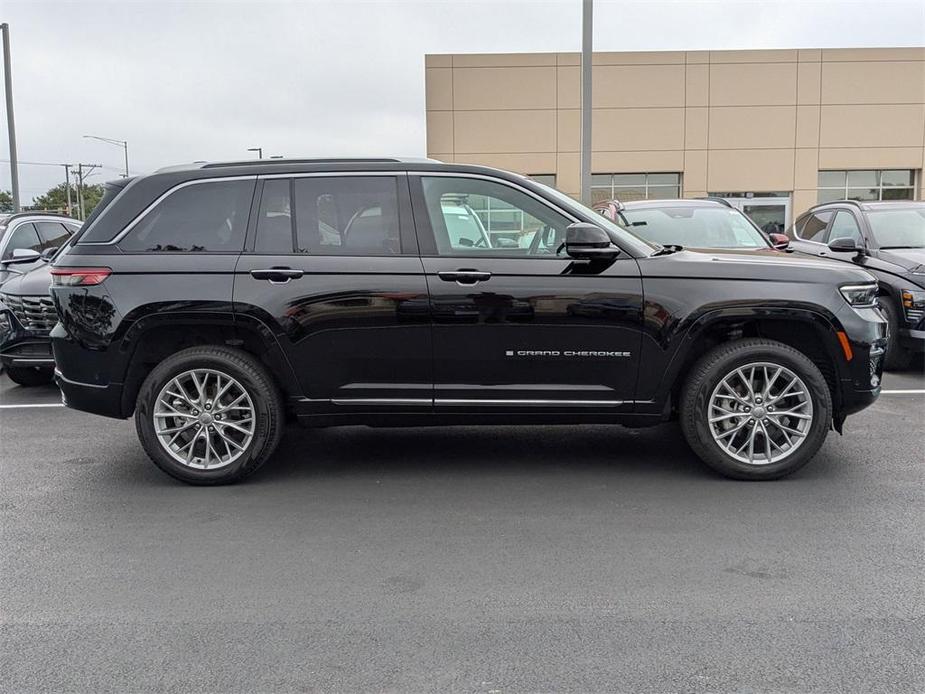 used 2024 Jeep Grand Cherokee car, priced at $50,400