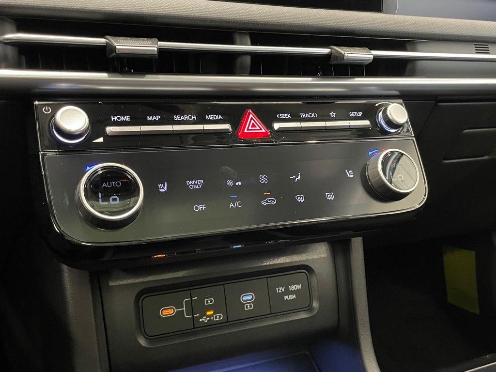 new 2025 Hyundai TUCSON Hybrid car, priced at $37,862