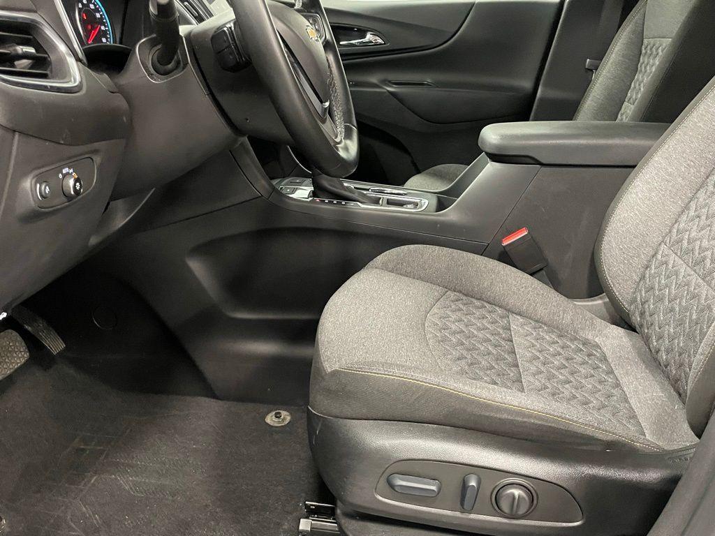 used 2023 Chevrolet Equinox car, priced at $22,000