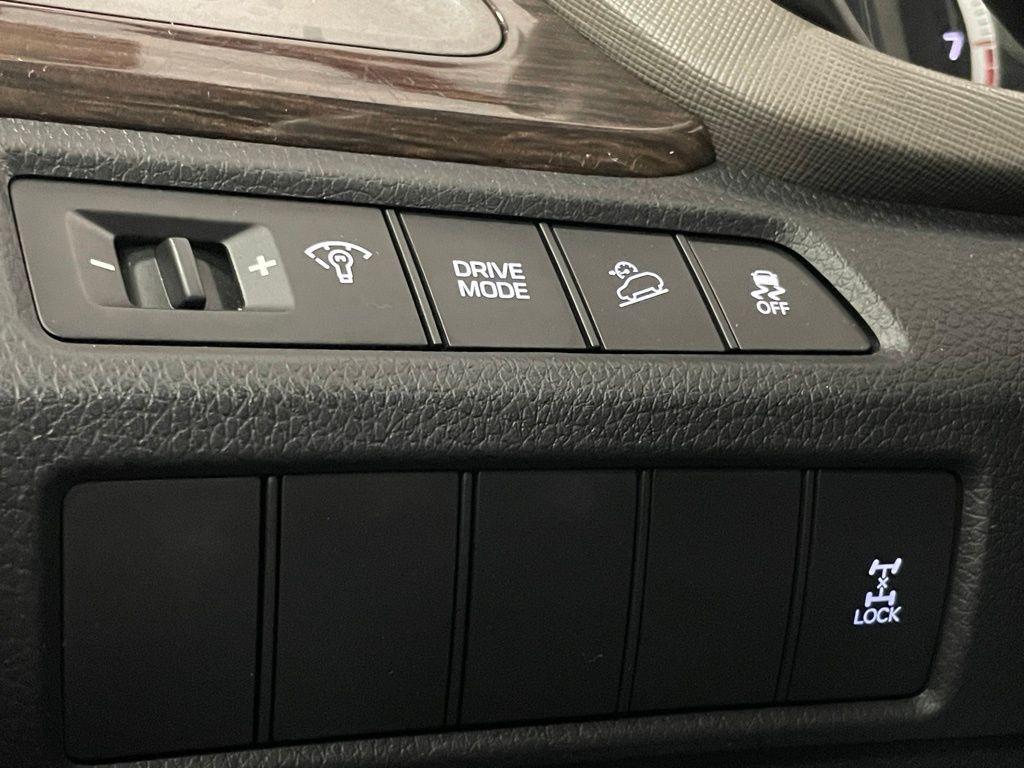 used 2018 Hyundai Santa Fe Sport car, priced at $13,750
