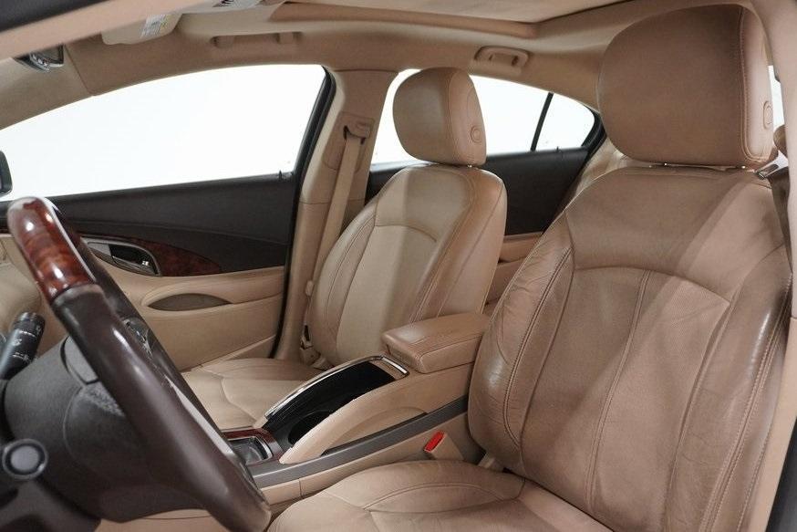 new 2012 Buick LaCrosse car