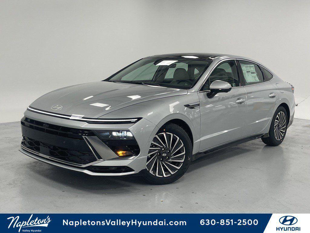 new 2025 Hyundai Sonata Hybrid car, priced at $38,885