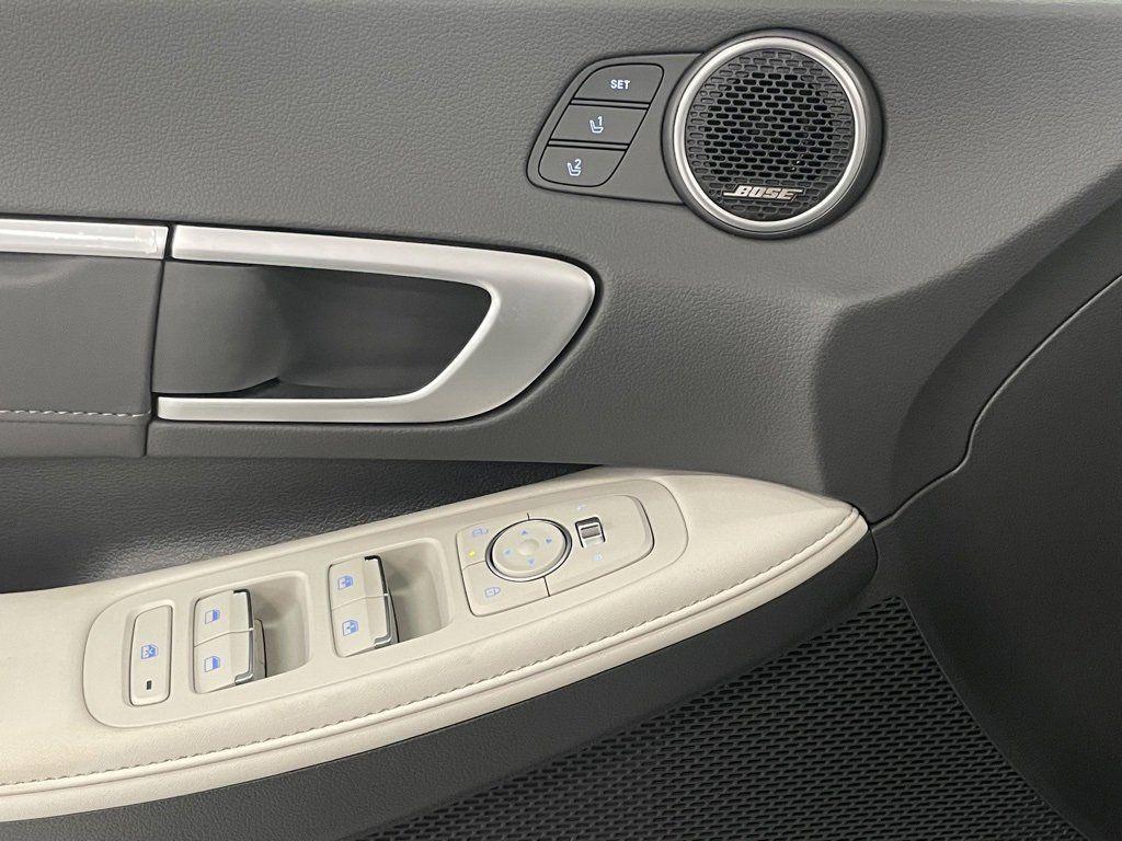 new 2025 Hyundai Sonata Hybrid car, priced at $38,885