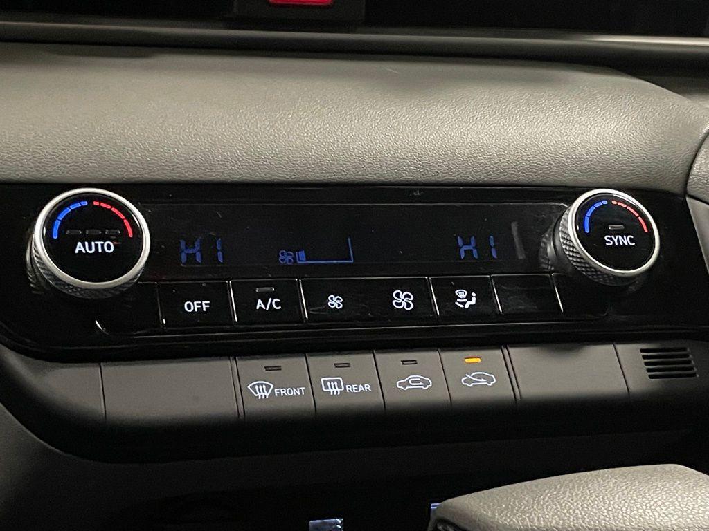 used 2022 Hyundai Elantra car, priced at $18,250