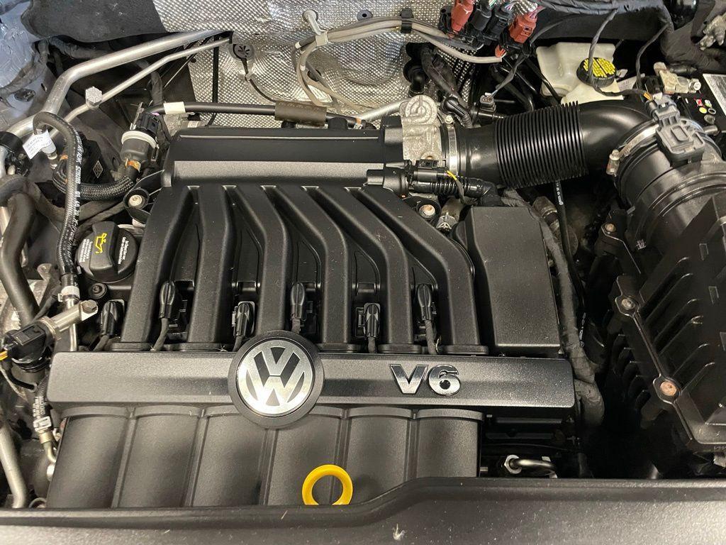 used 2021 Volkswagen Atlas Cross Sport car, priced at $27,500