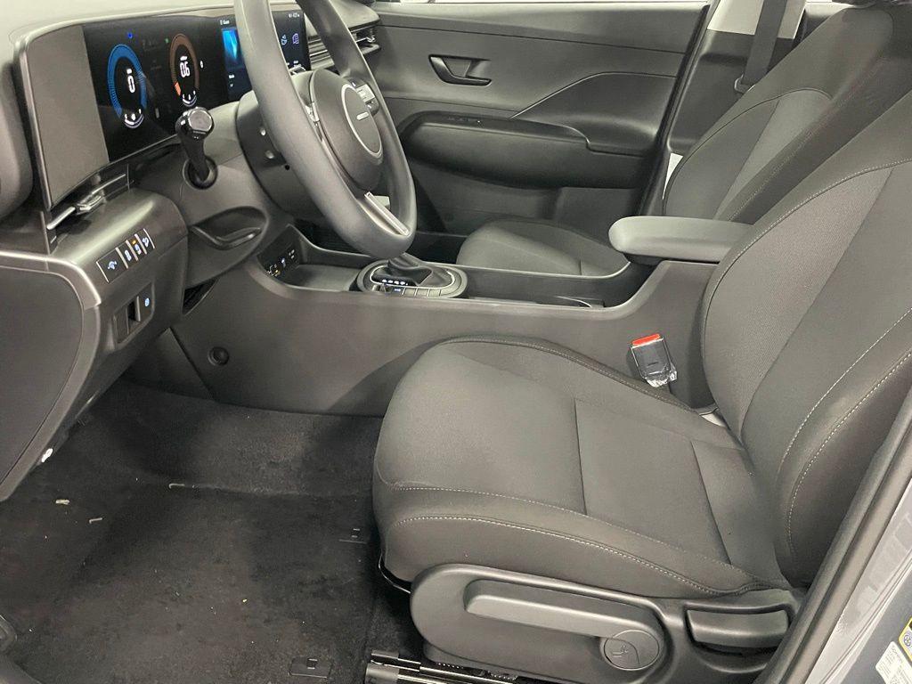 new 2025 Hyundai Kona car, priced at $27,886