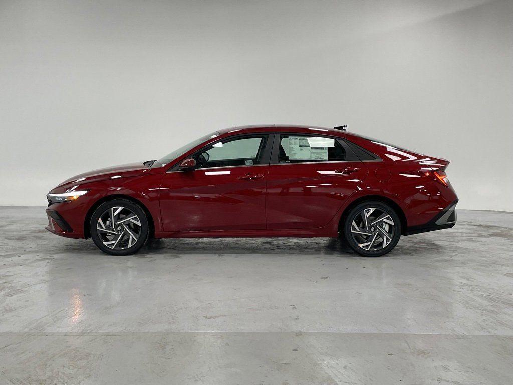new 2025 Hyundai Elantra car, priced at $27,103