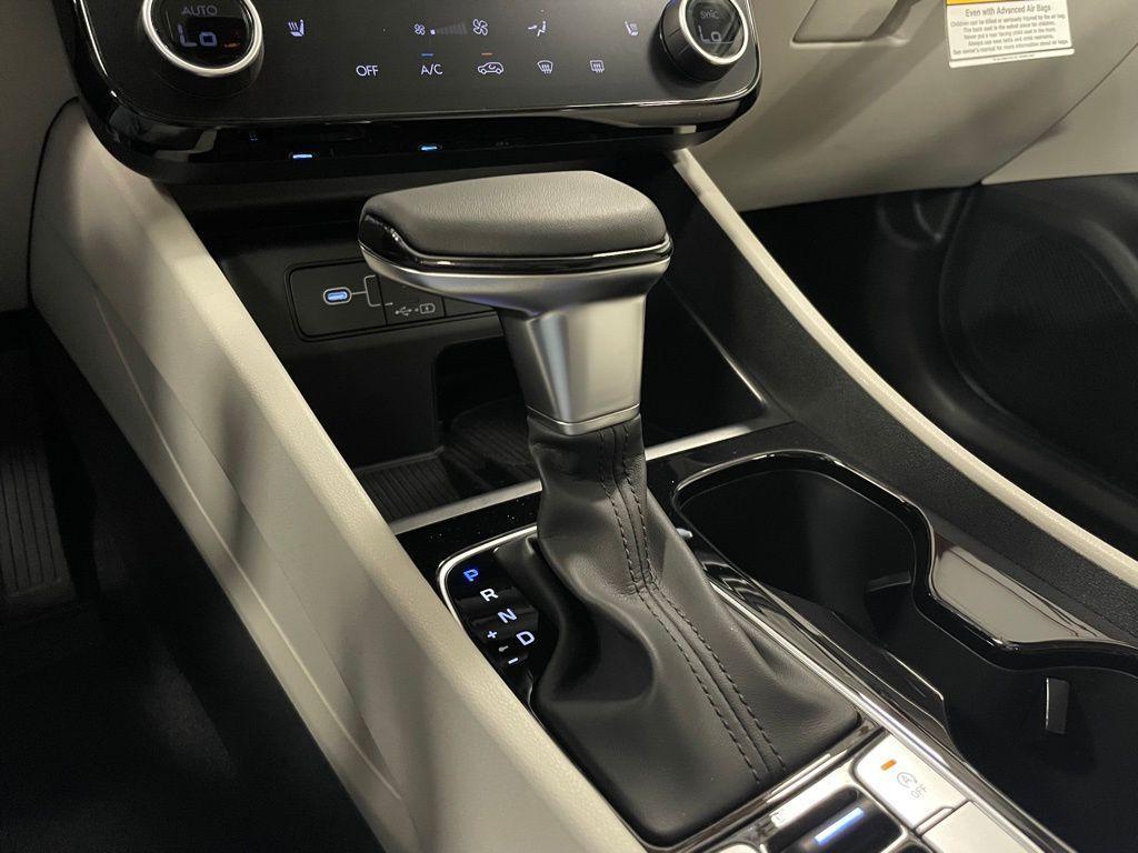 new 2025 Hyundai Tucson car, priced at $36,900