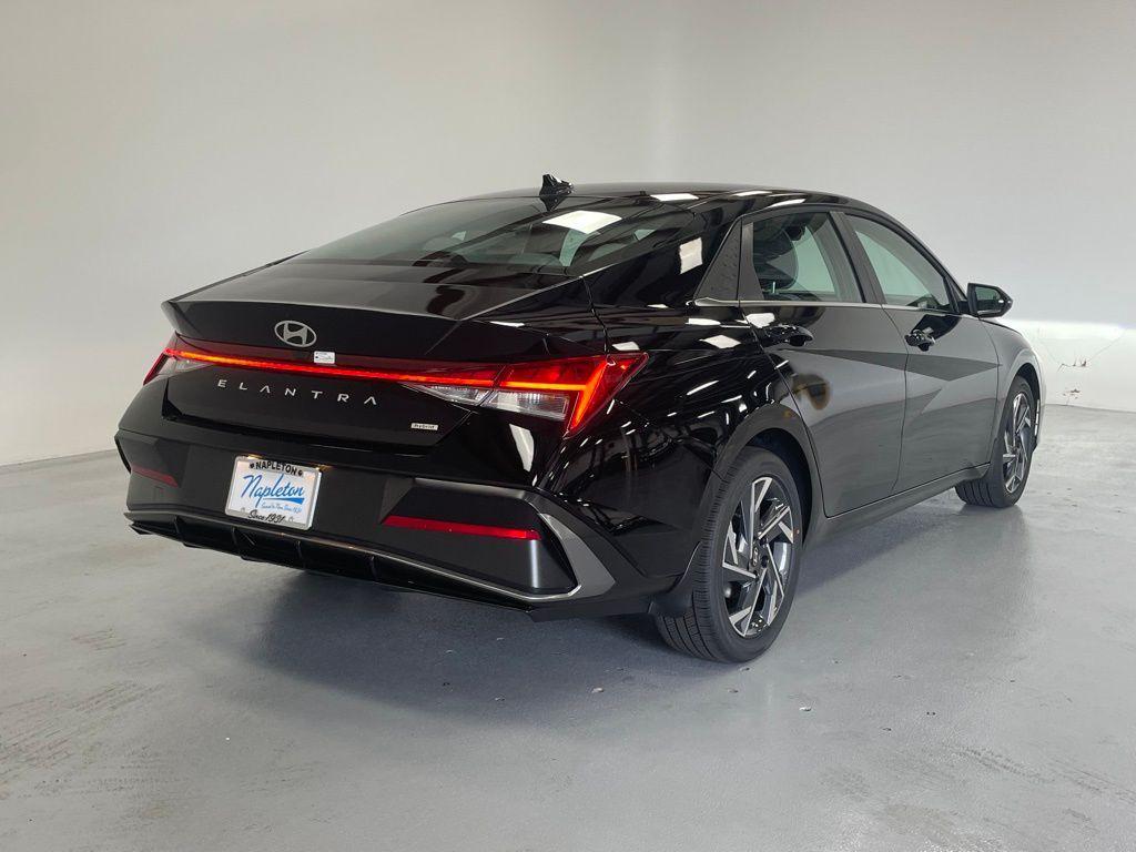 new 2025 Hyundai ELANTRA HEV car, priced at $31,068