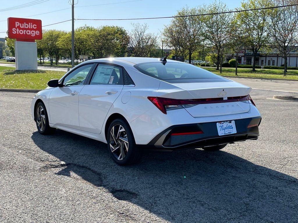 new 2025 Hyundai Elantra car, priced at $27,460