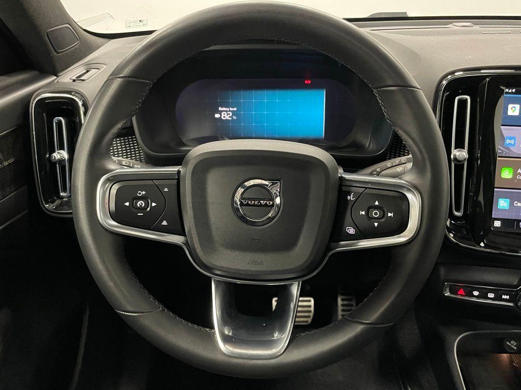 used 2022 Volvo XC40 Recharge Pure Electric car, priced at $23,500