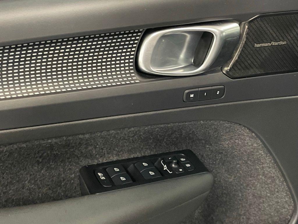 used 2022 Volvo XC40 Recharge Pure Electric car, priced at $23,500
