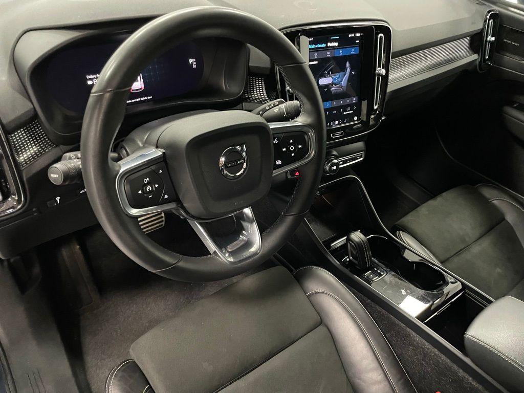 used 2022 Volvo XC40 Recharge Pure Electric car, priced at $23,500