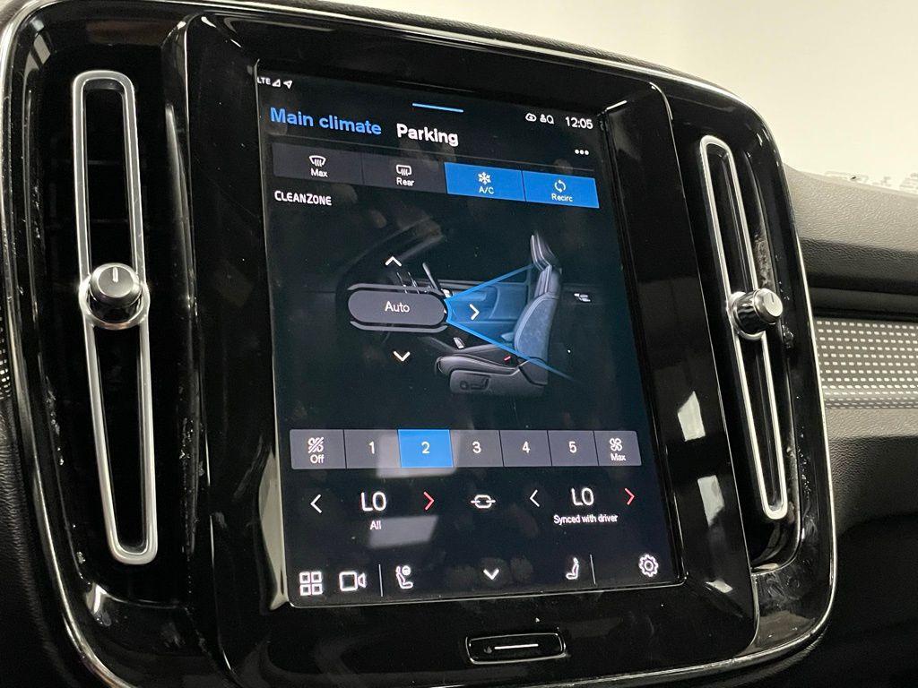 used 2022 Volvo XC40 Recharge Pure Electric car, priced at $23,500