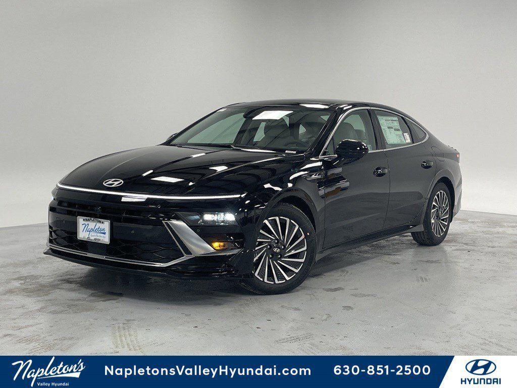 new 2025 Hyundai Sonata Hybrid car, priced at $38,829