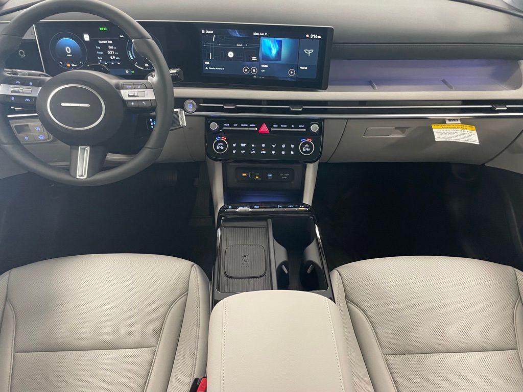 new 2025 Hyundai TUCSON Hybrid car, priced at $42,699