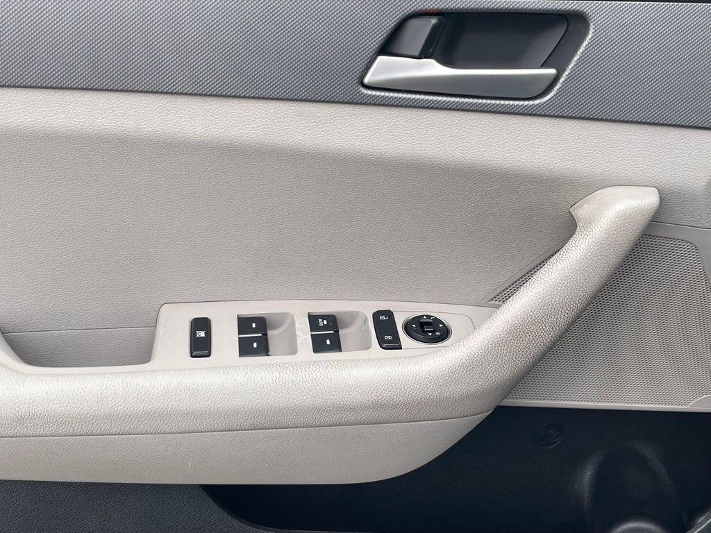 used 2018 Hyundai Sonata car