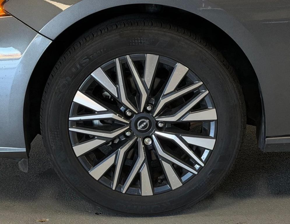 used 2025 Nissan Altima car, priced at $22,250