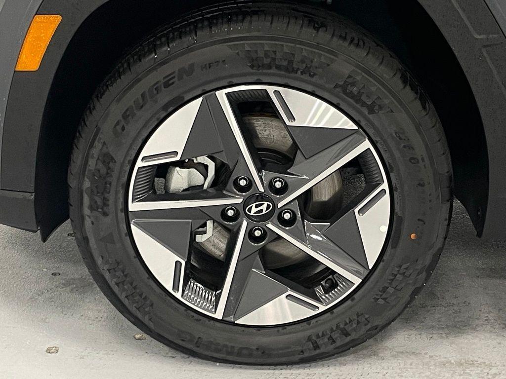 new 2025 Hyundai Tucson car, priced at $35,367