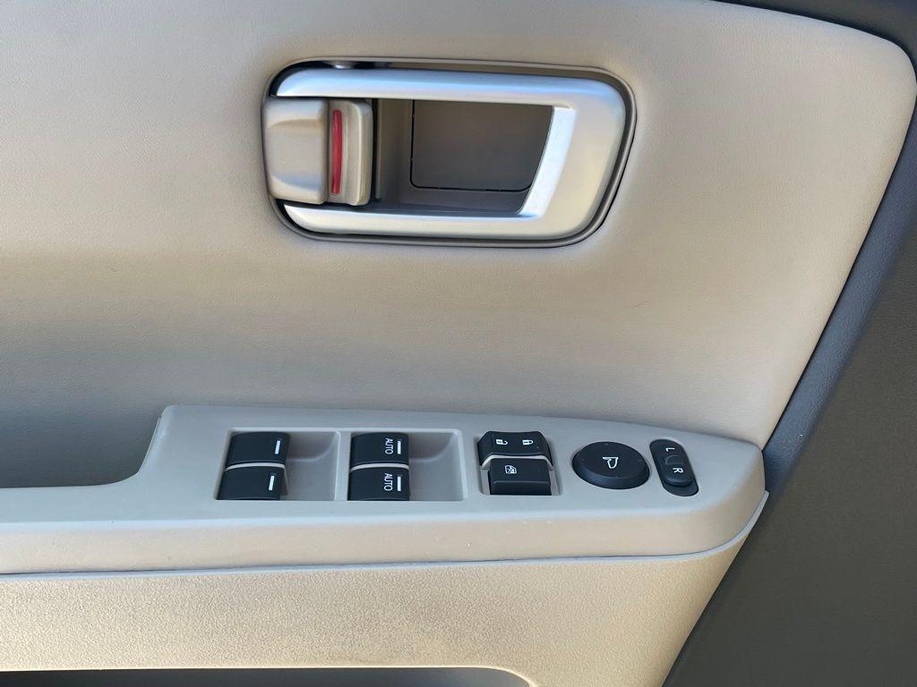 used 2015 Honda Pilot car, priced at $12,250