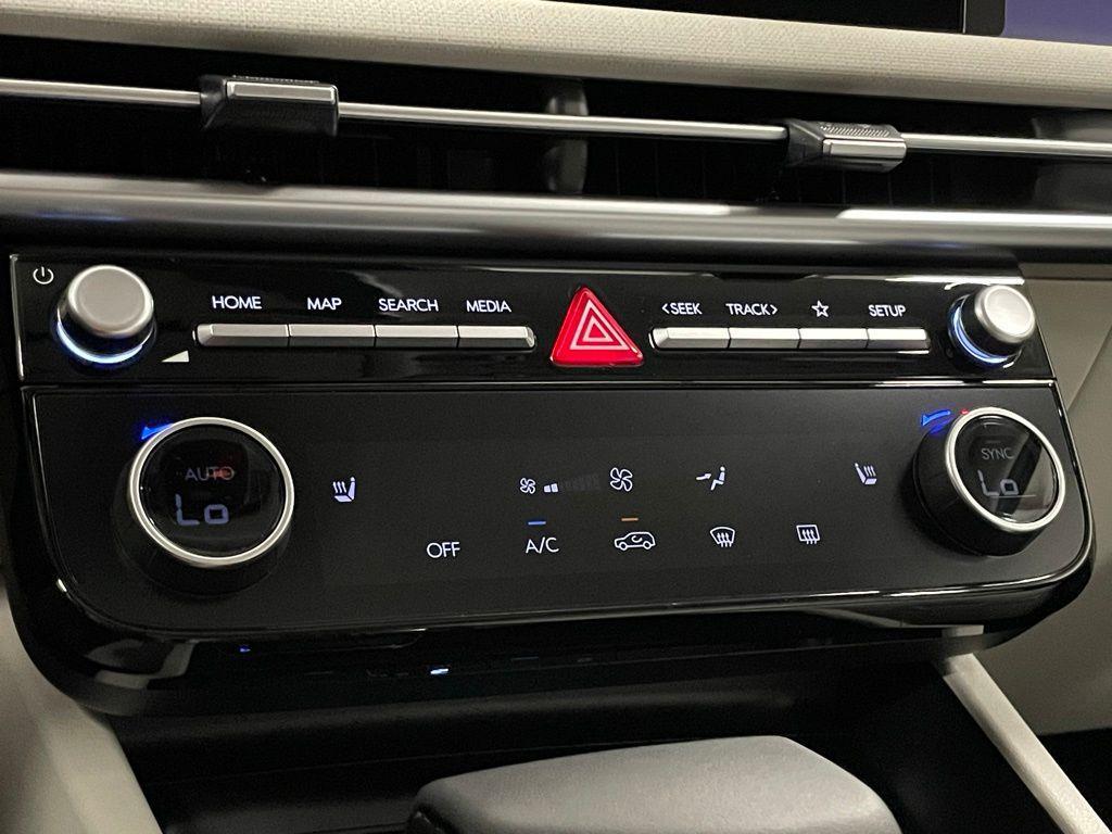 new 2025 Hyundai Tucson car, priced at $33,028