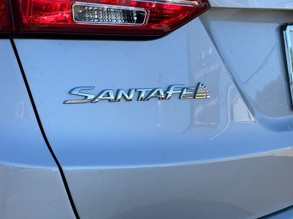 used 2013 Hyundai Santa Fe car, priced at $11,500