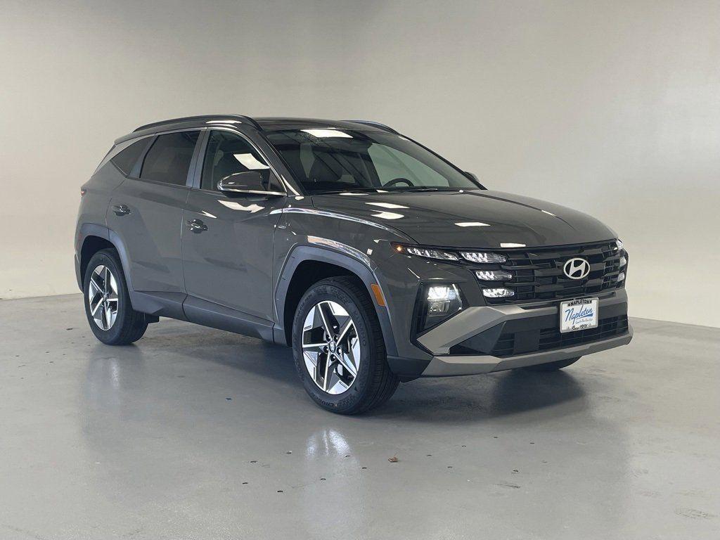 new 2025 Hyundai Tucson car, priced at $35,706