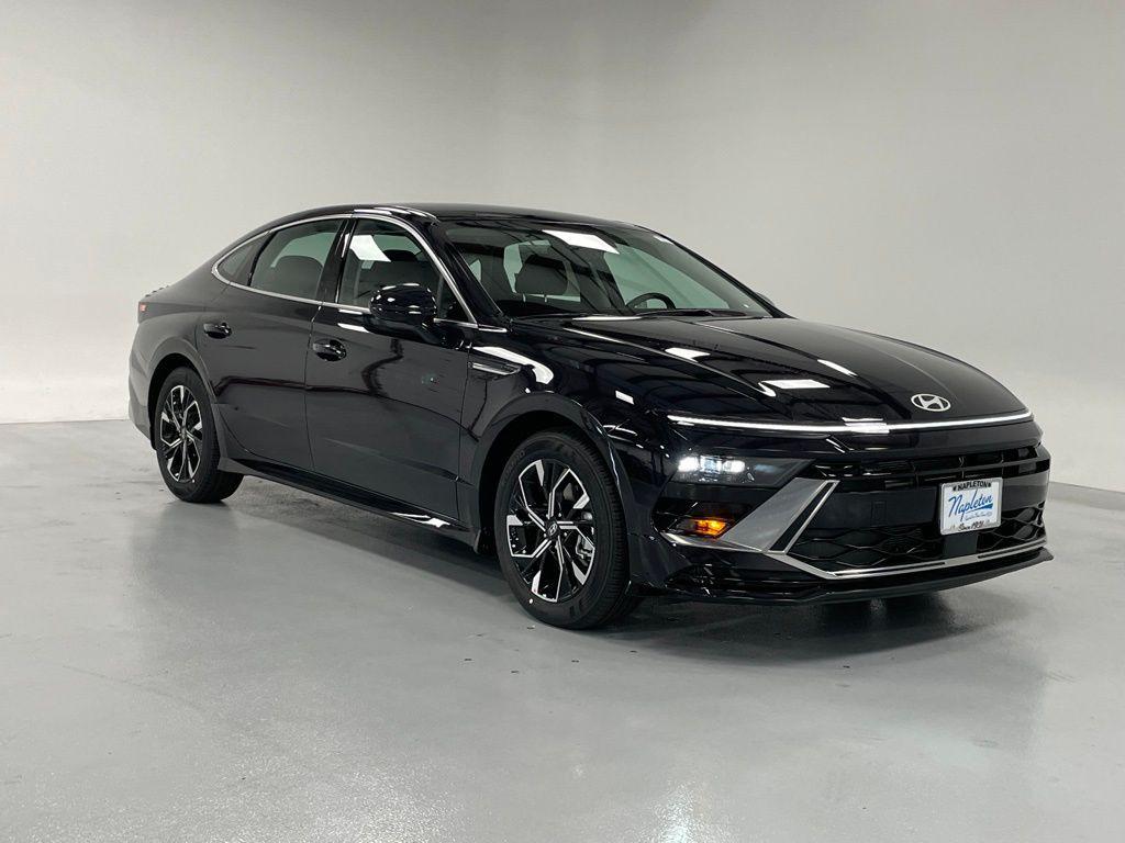 new 2025 Hyundai Sonata car, priced at $30,288