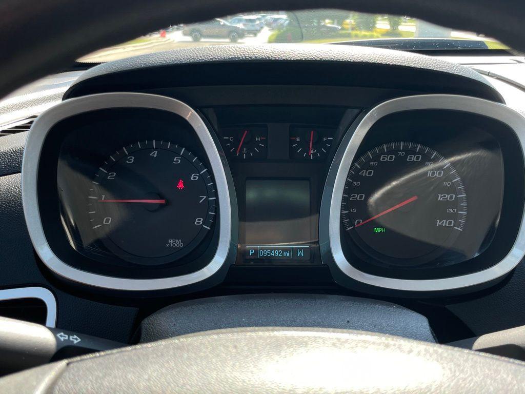 used 2015 Chevrolet Equinox car, priced at $9,000