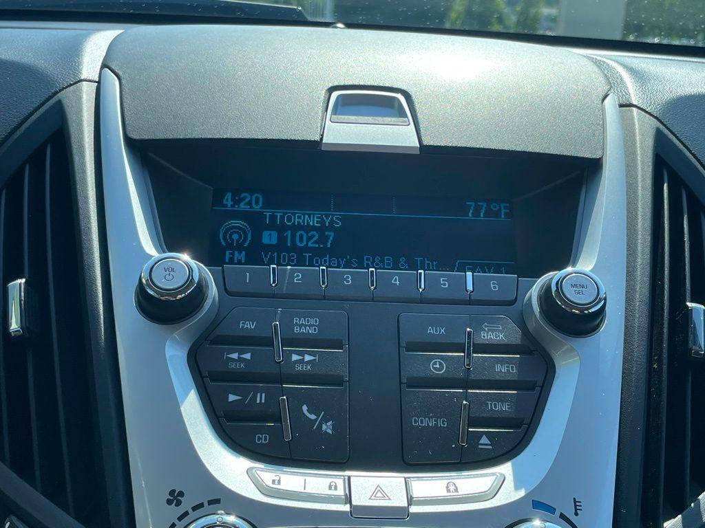 used 2015 Chevrolet Equinox car, priced at $9,000