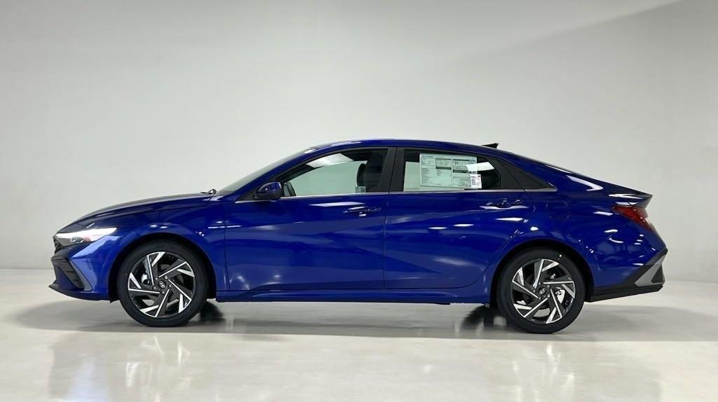 new 2025 Hyundai Elantra car, priced at $24,360