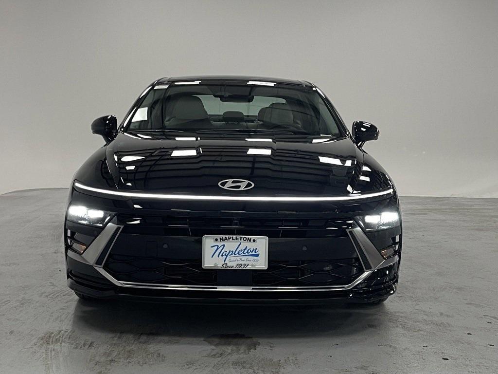 new 2025 Hyundai Sonata Hybrid car, priced at $38,517