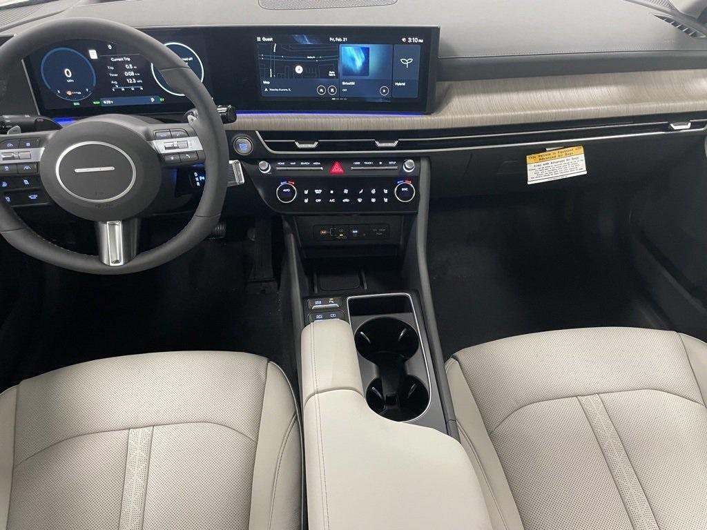 new 2025 Hyundai Sonata Hybrid car, priced at $38,517
