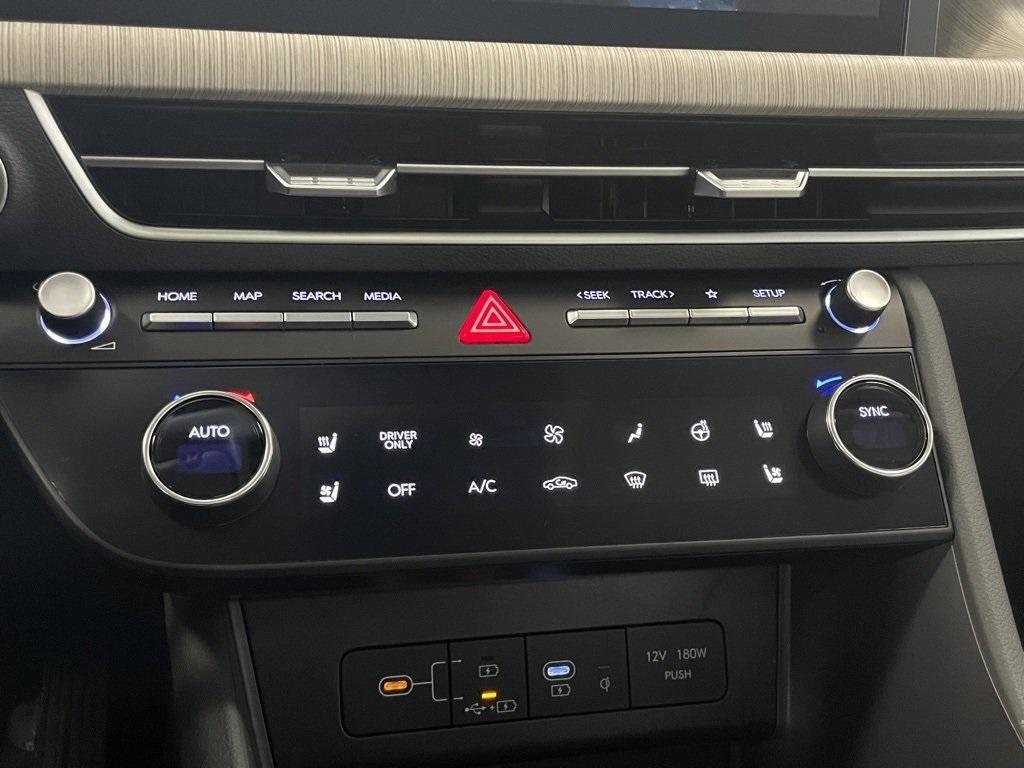 new 2025 Hyundai Sonata Hybrid car, priced at $38,517