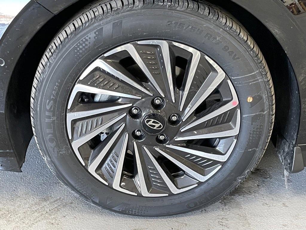 new 2025 Hyundai Sonata Hybrid car, priced at $38,517