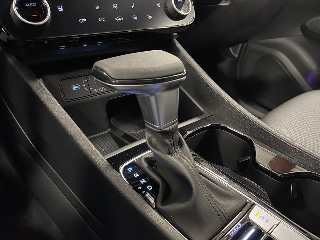 new 2025 Hyundai Tucson car, priced at $35,677