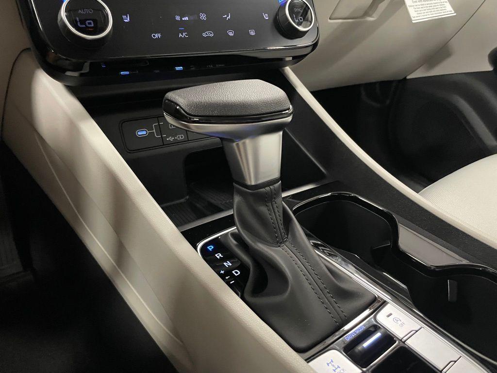 new 2025 Hyundai Tucson car, priced at $33,528