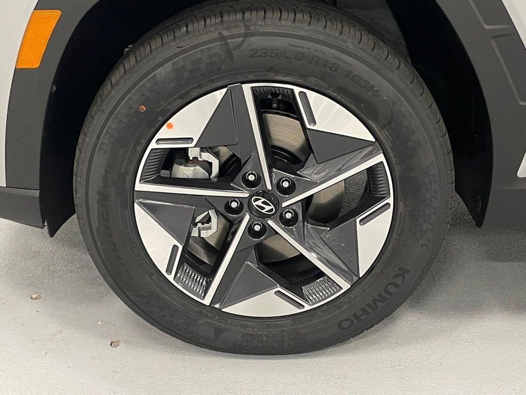 new 2025 Hyundai Tucson car, priced at $33,528