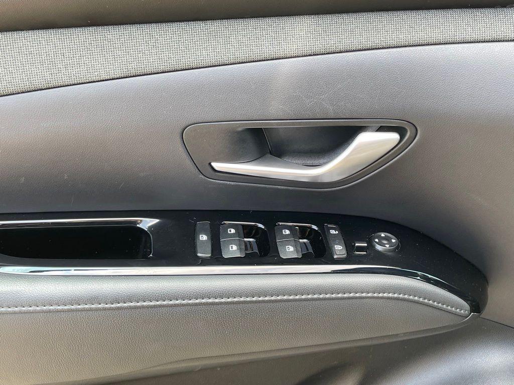 used 2024 Hyundai SANTA CRUZ car, priced at $32,500