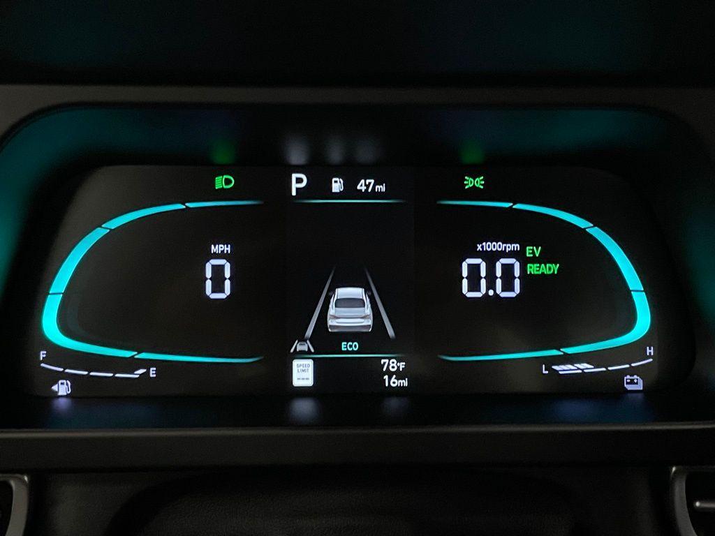 new 2025 Hyundai ELANTRA HEV car, priced at $26,770