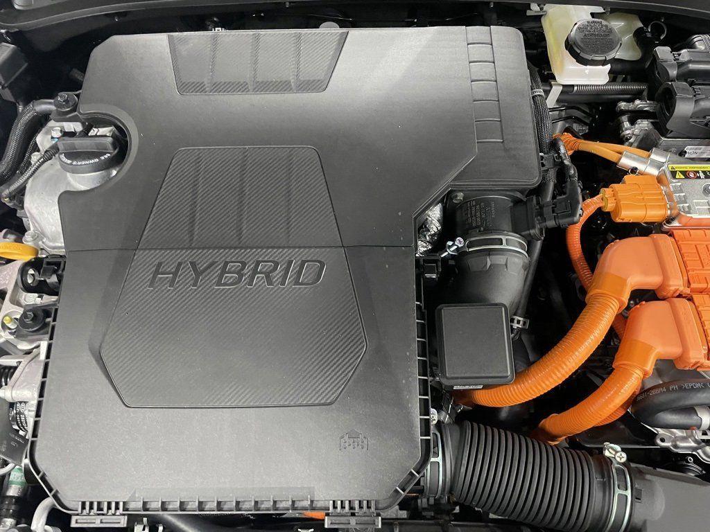 new 2025 Hyundai ELANTRA HEV car, priced at $26,770