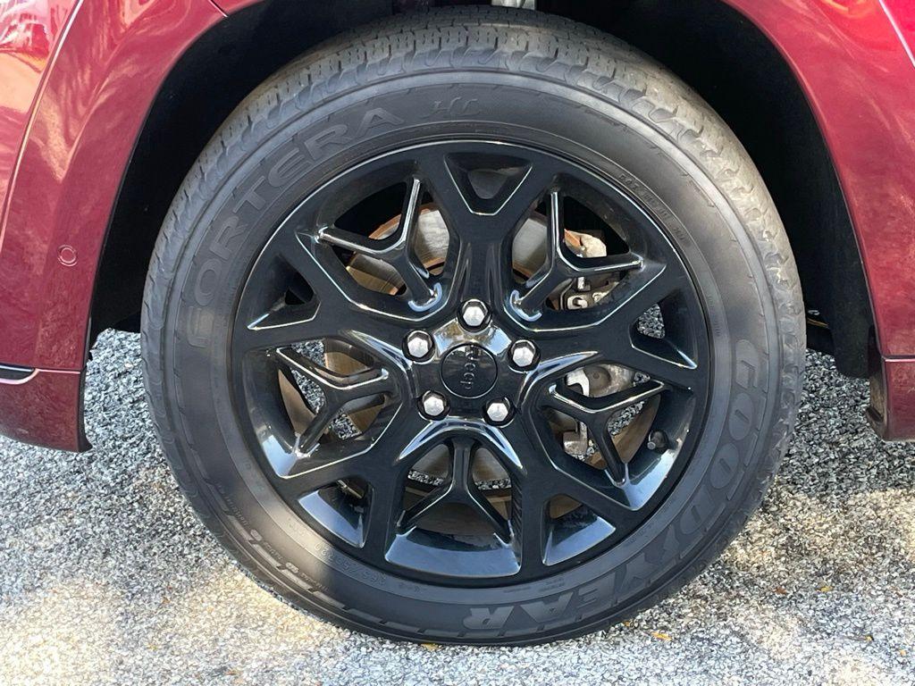 used 2021 Jeep Grand Cherokee car, priced at $26,750