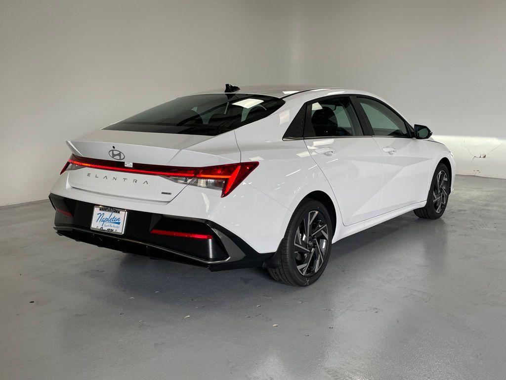 new 2025 Hyundai ELANTRA HEV car, priced at $31,543