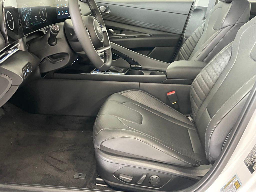 new 2025 Hyundai ELANTRA HEV car, priced at $31,543