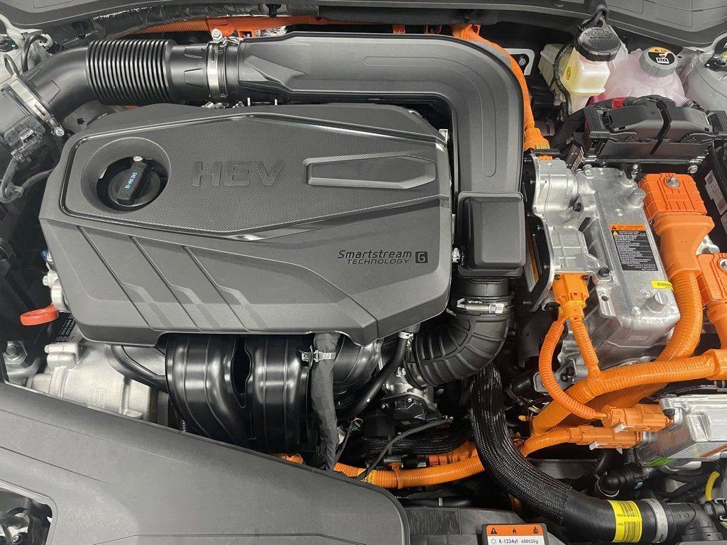 new 2025 Hyundai Sonata Hybrid car, priced at $38,885